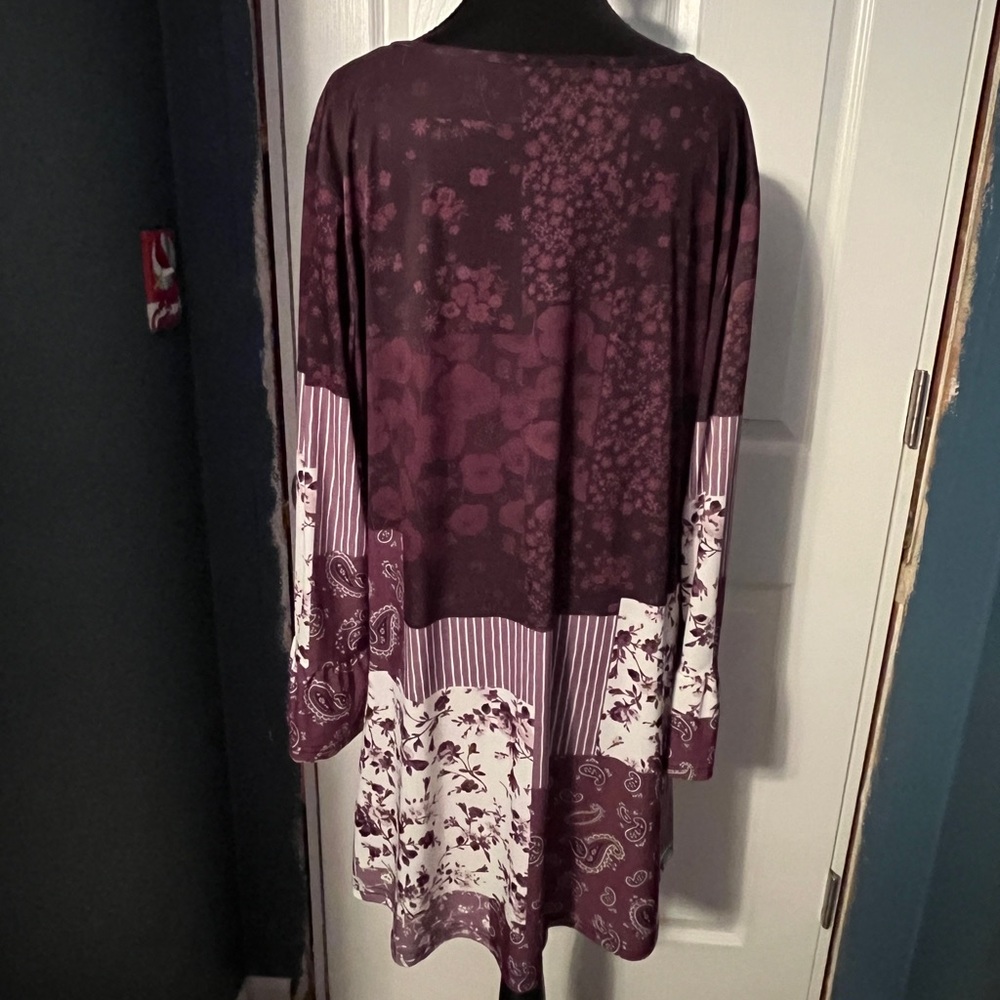 Patchwork V-Neck Women's Tunic - image 2